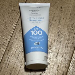 Equate Beauty Ultra‎ Light Sunscreen Lotion, SPF 100, 6 fl oz.